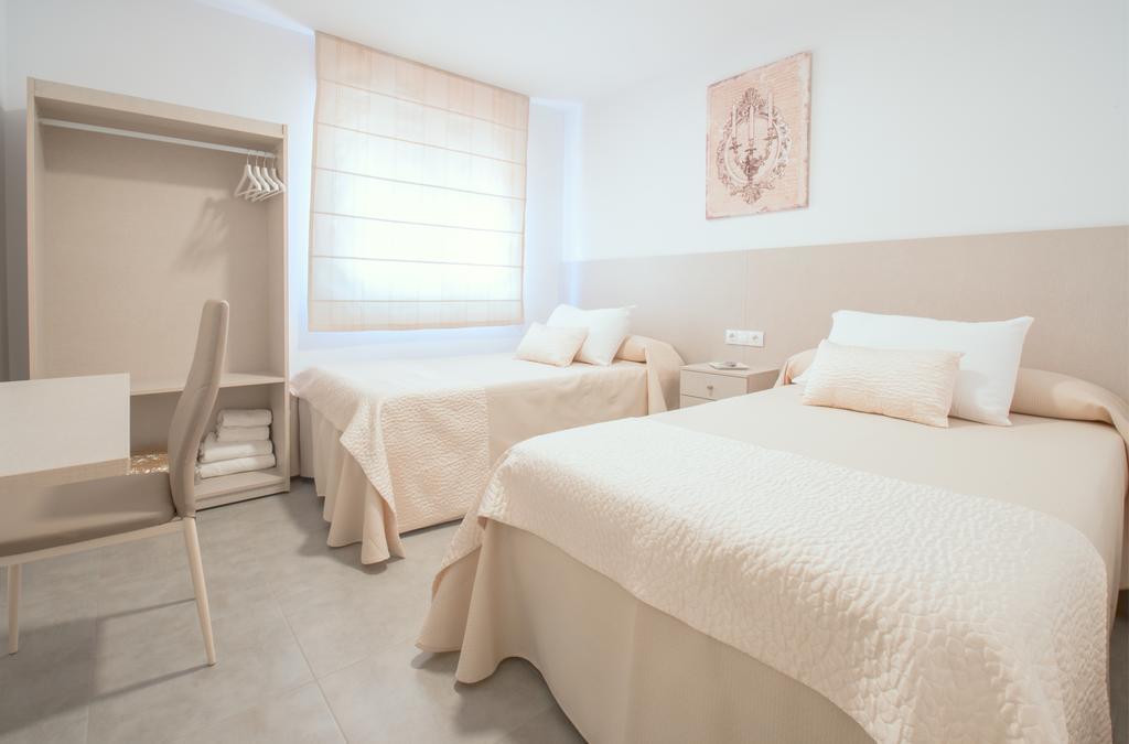 Hostal El Romerito Málaga Exterior foto